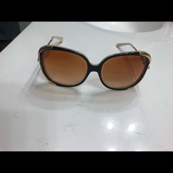 Oakley women’s oversized glasses